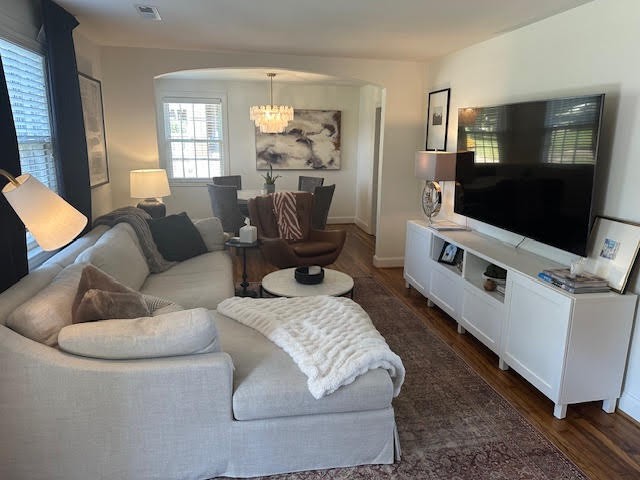 202 Mayfair Road Nashville, TN 37205 - Photo 4 of 21 a living room with furniture and a flat screen tv