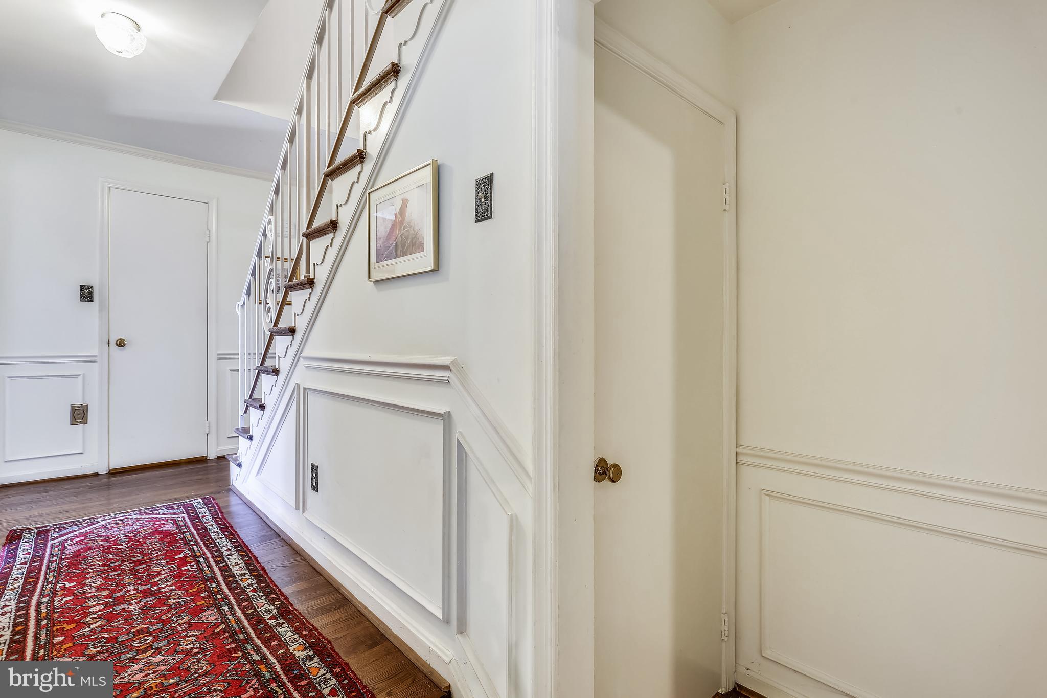 8905 Wooden Bridge Road Potomac, MD 20854 - Photo 22 of 49 Gallery Image 22