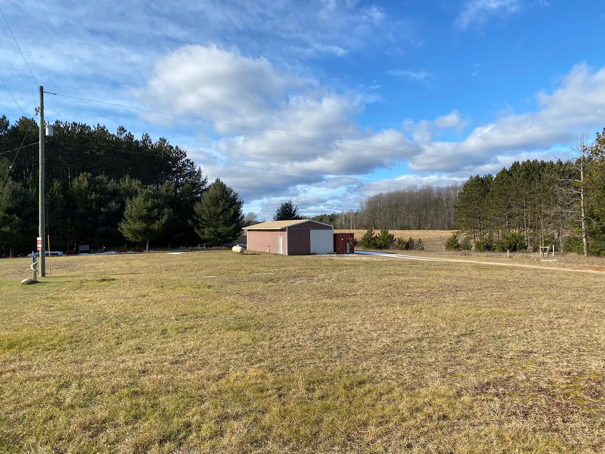 539 East 40 1/2 Road Cadillac, MI 49601 - Photo 23 of 28 pole barn 3