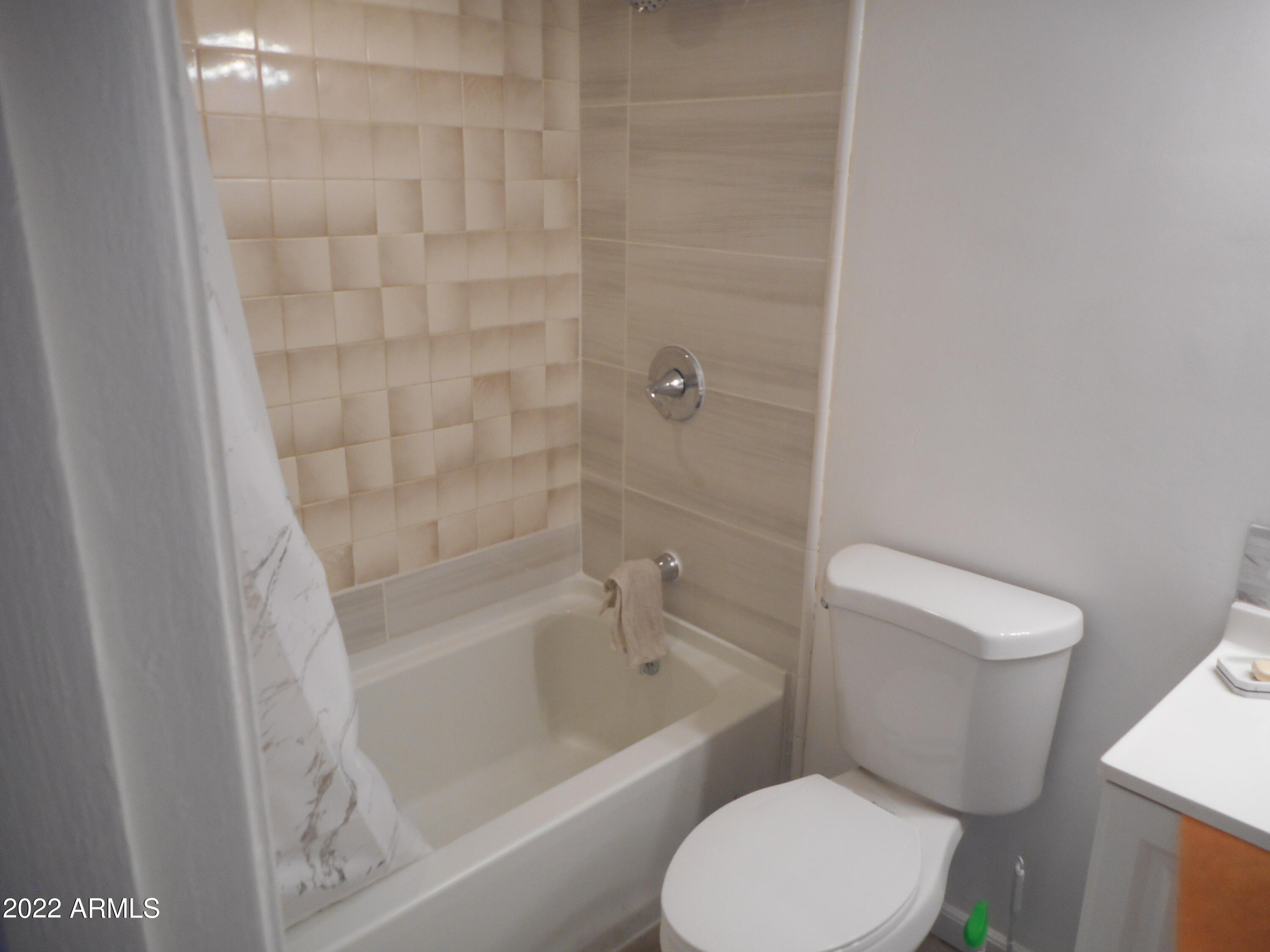 4048 West Palomino Road Phoenix, AZ 85019 - Photo 16 of 30 DSCN1993