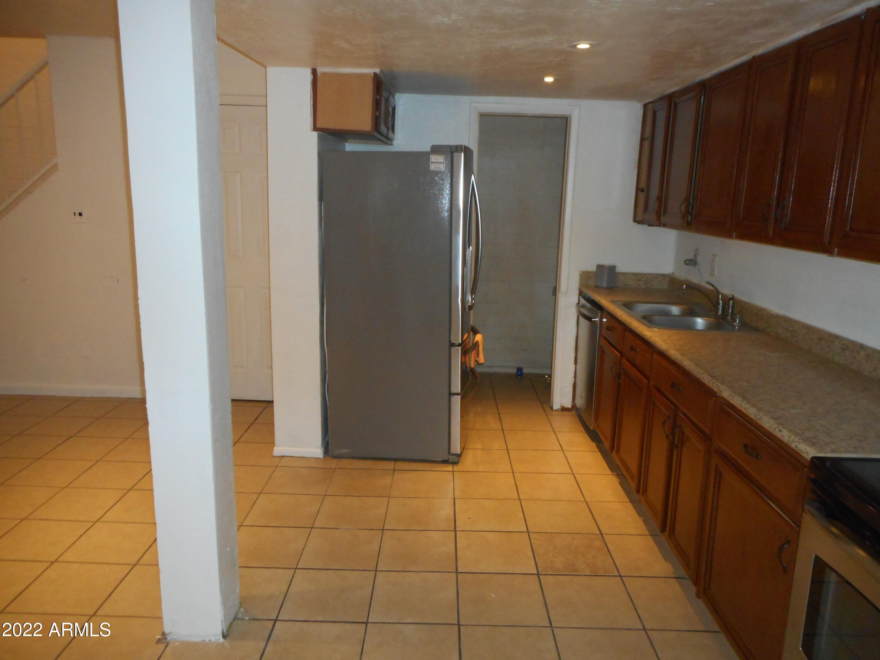 4048 West Palomino Road Phoenix, AZ 85019 - Photo 28 of 30 DSCN2009