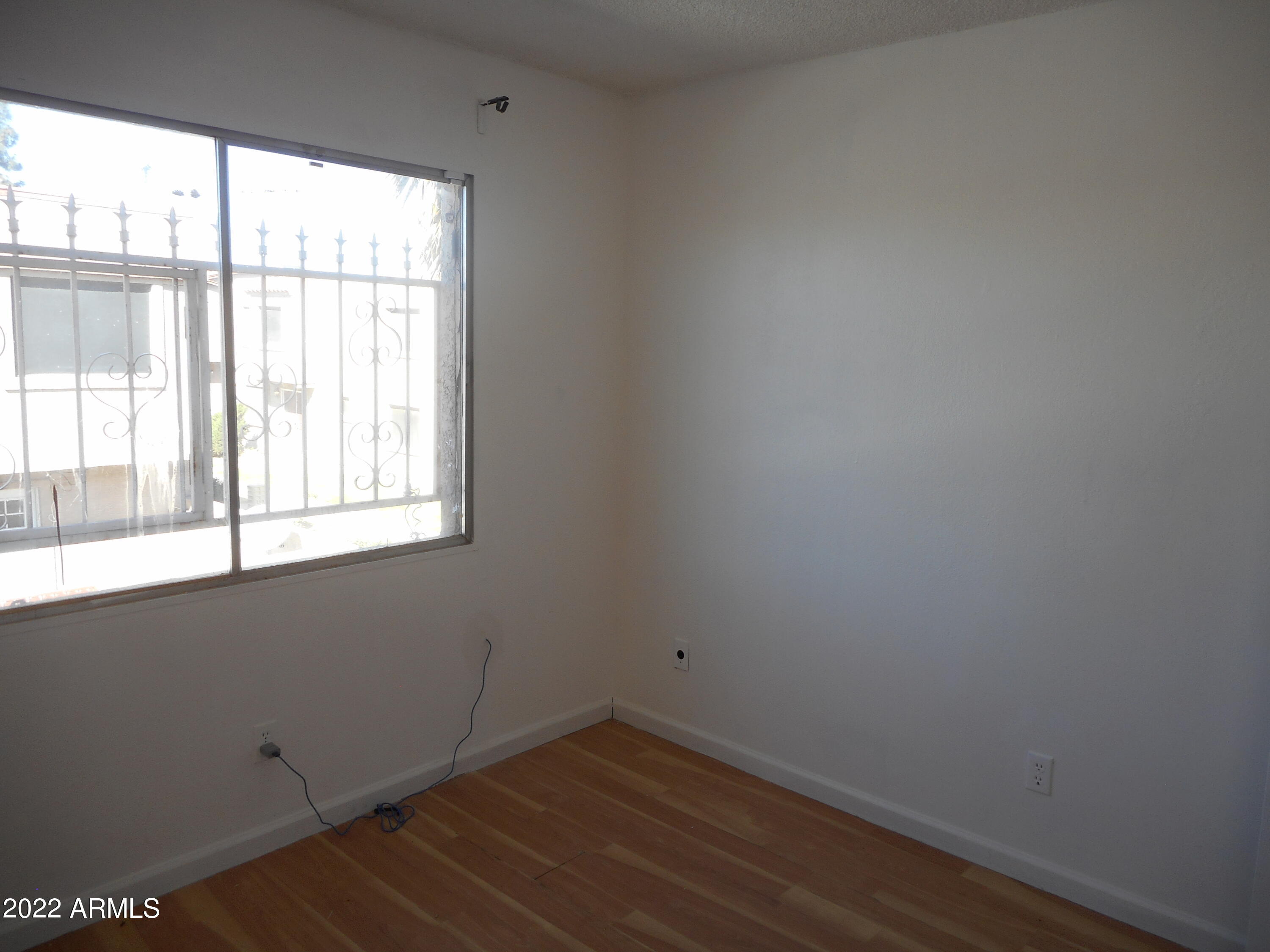 4048 West Palomino Road Phoenix, AZ 85019 - Photo 9 of 30 DSCN1982