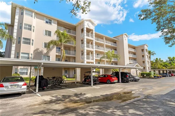$220,000 | 19880 Breckenridge Drive, Unit 407, Estero, FL 33928
