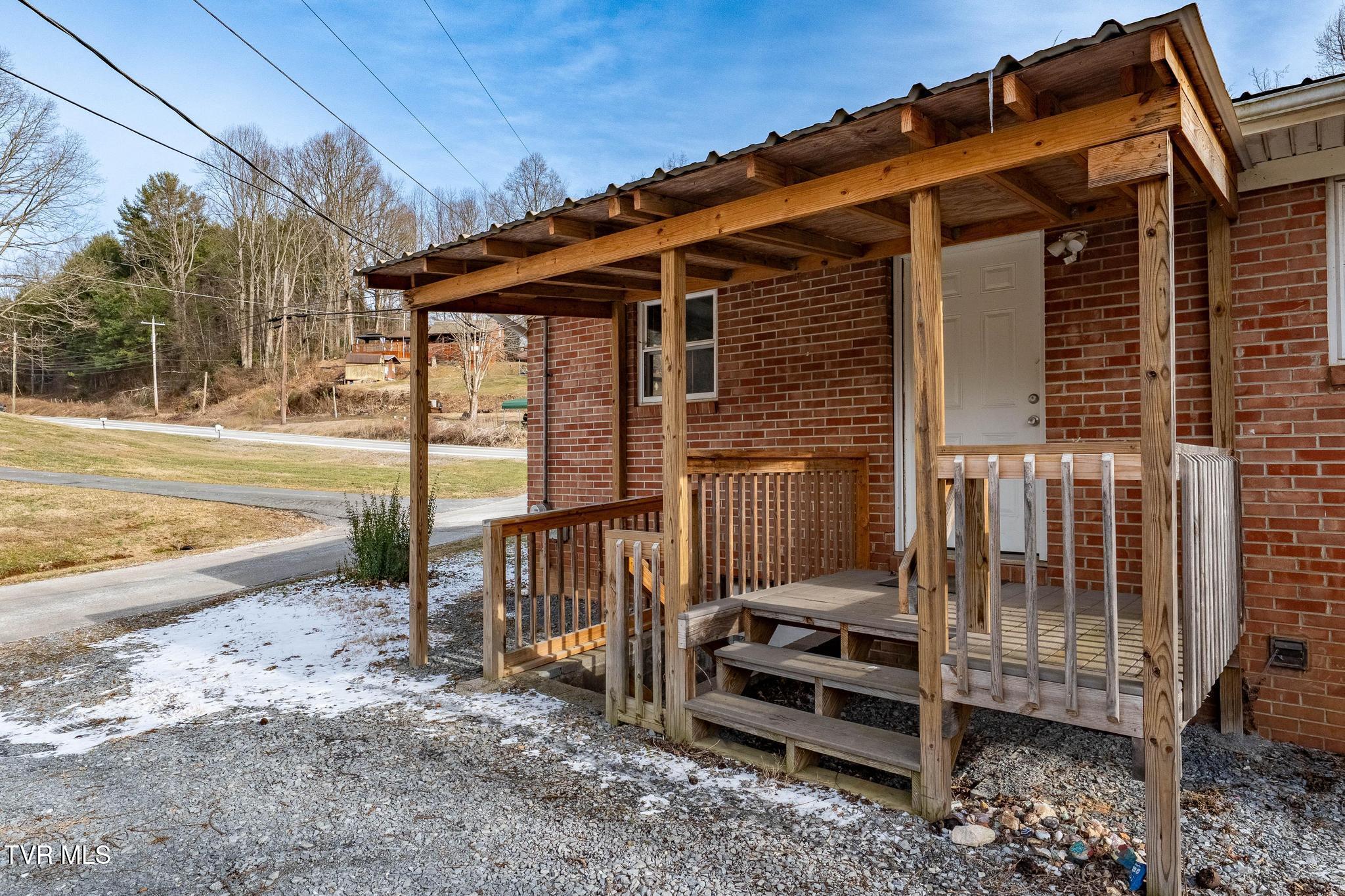 1253 Highway 321 Hampton, TN 37658 - Photo 13 of 45 1253 Highway 321 (13 of 48)