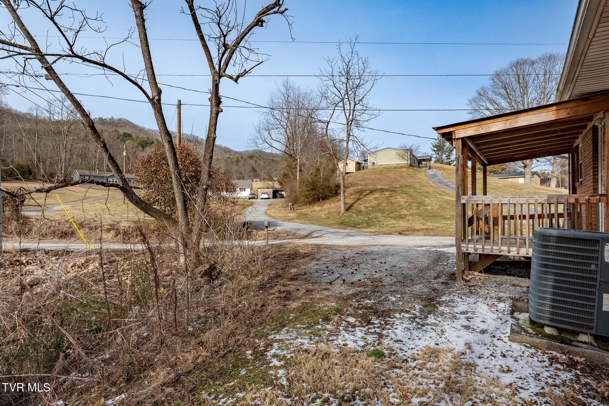 1253 Highway 321 Hampton, TN 37658 - Photo 16 of 45 1253 Highway 321 (16 of 48)