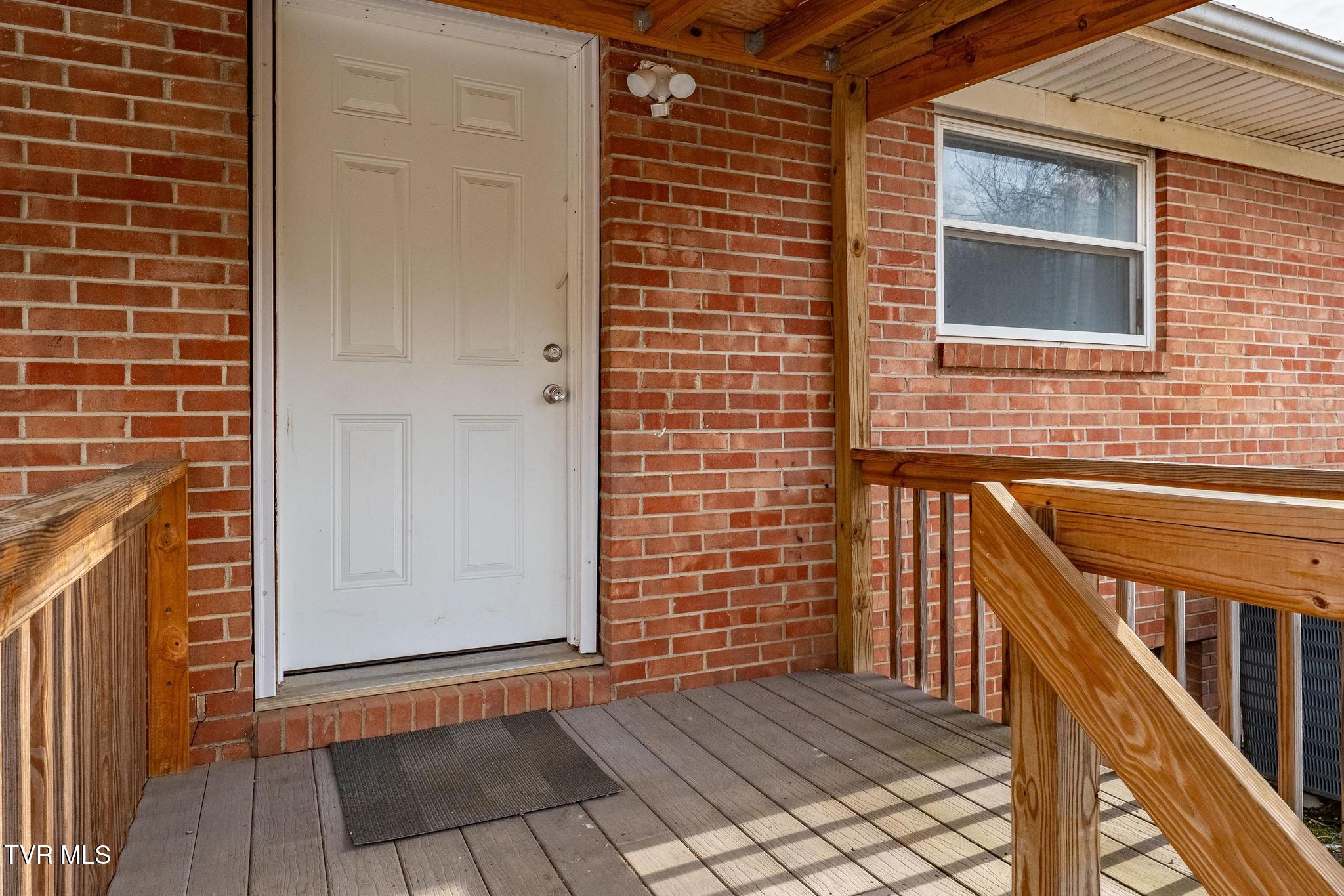 1253 Highway 321 Hampton, TN 37658 - Photo 17 of 45 1253 Highway 321 (17 of 48)