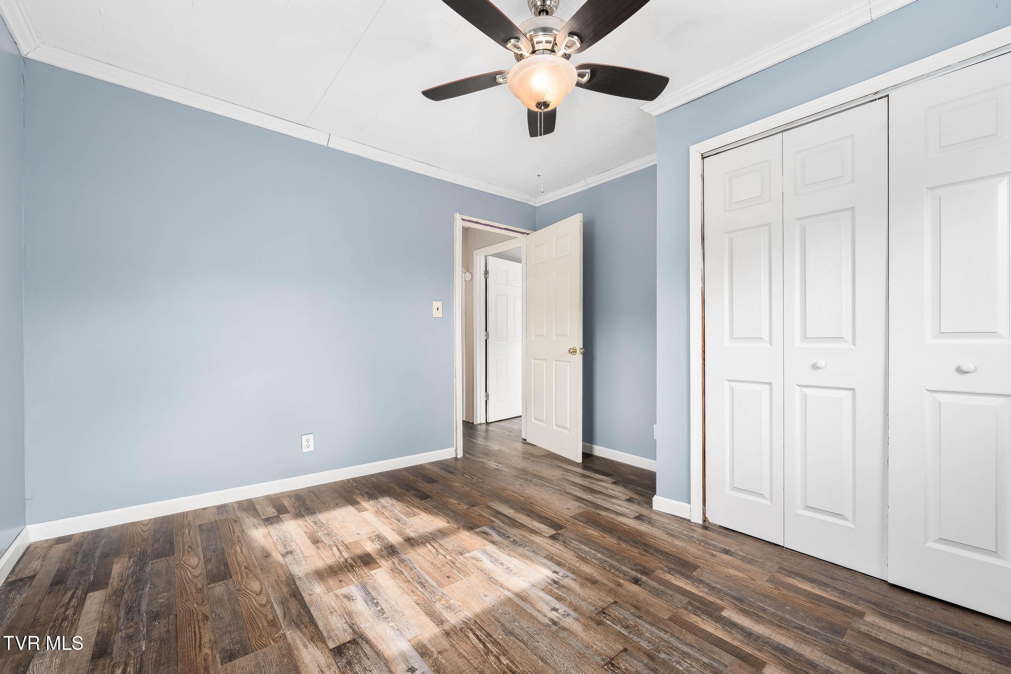 1253 Highway 321 Hampton, TN 37658 - Photo 38 of 45 1253 Highway 321 (37 of 48)