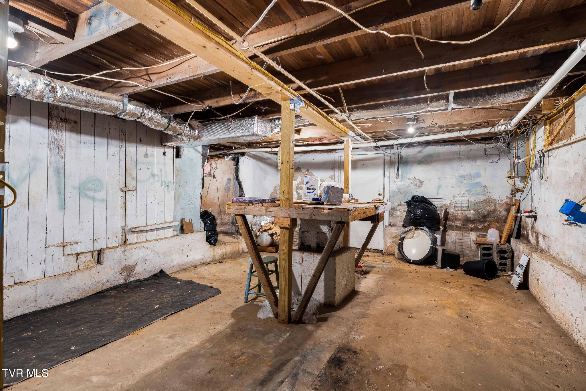 1253 Highway 321 Hampton, TN 37658 - Photo 45 of 45 1253 Highway 321 (41 of 48)