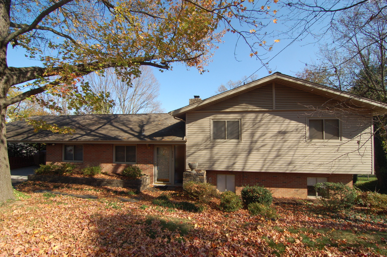 3630 Winding Way Road Southwest Roanoke, VA 24015 - Photo 2 of 53 Main
