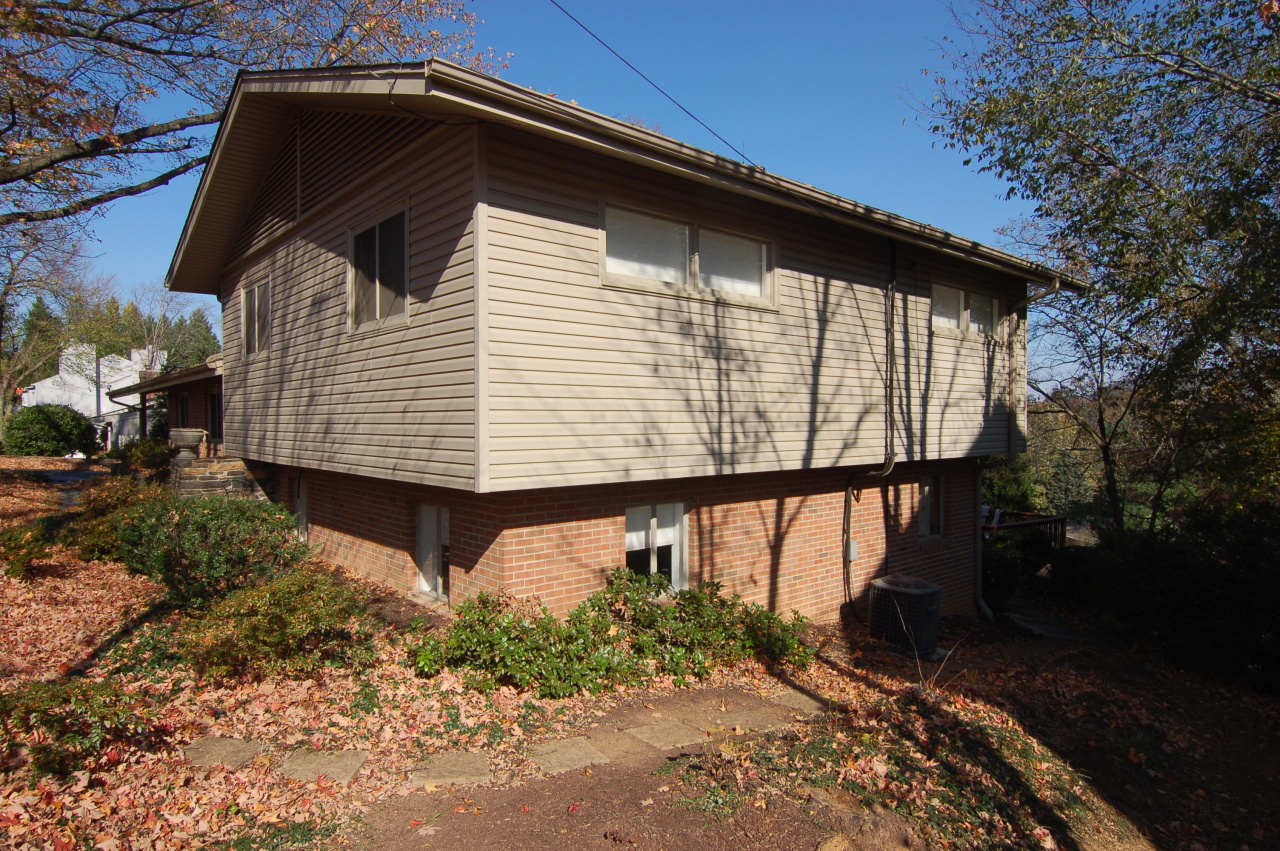 3630 Winding Way Road Southwest Roanoke, VA 24015 - Photo 11 of 53 Winding Way0104
