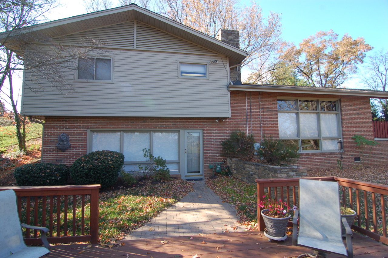 3630 Winding Way Road Southwest Roanoke, VA 24015 - Photo 14 of 53 Winding Way0109