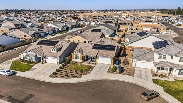 $459,990 | 3012 Sand Hls Avenue, Tulare, CA 93274