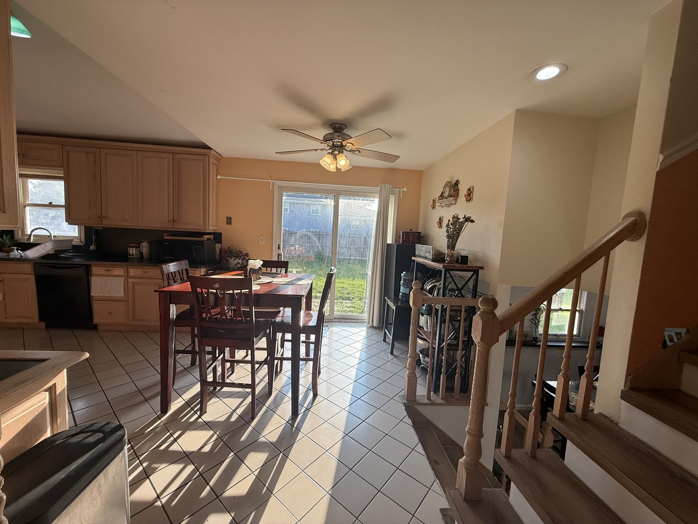 1021 Stonegate Road New Lenox, IL 60451 - Photo 4 of 17 Gallery Image 4