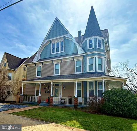 $550,000 | 102 East A Street, Brunswick, MD 21716