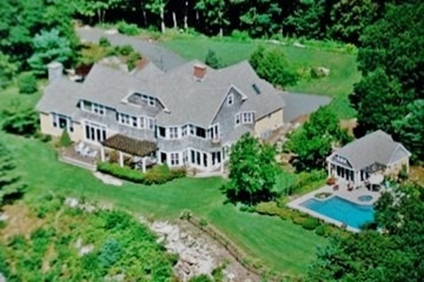 7 Big Rock Road Manchester, MA 01944 - Photo 1 of 25 Gallery Image 1