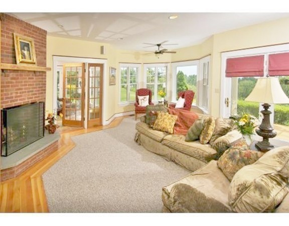 7 Big Rock Road Manchester, MA 01944 - Photo 11 of 25 Gallery Image 11