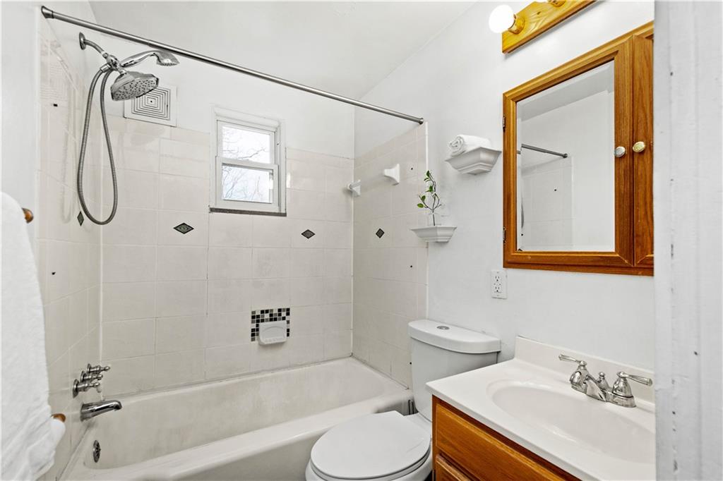 91 Bartley Road Pittsburgh, PA 15241 - Photo 12 of 21 Gallery Image 12