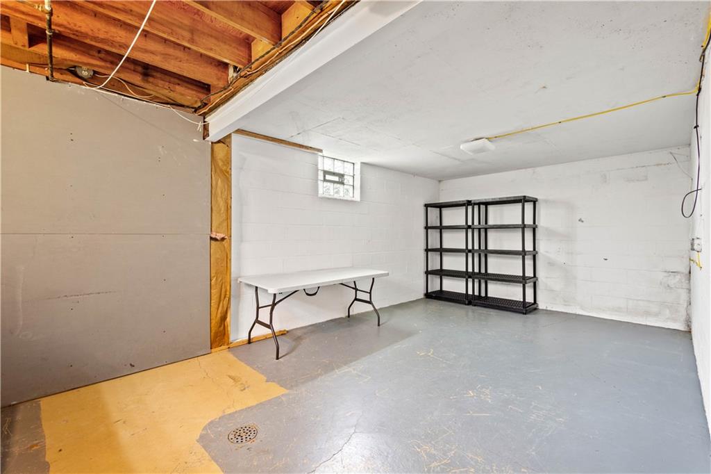 91 Bartley Road Pittsburgh, PA 15241 - Photo 19 of 21 Gallery Image 19