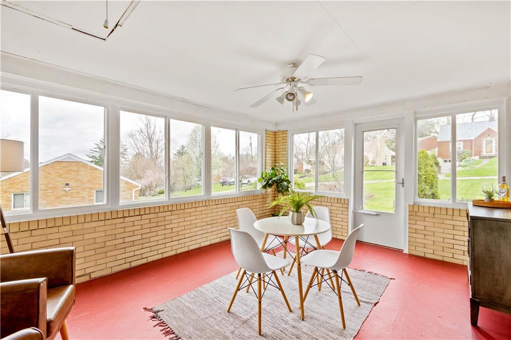 91 Bartley Road Pittsburgh, PA 15241 - Photo 9 of 21 Gallery Image 9
