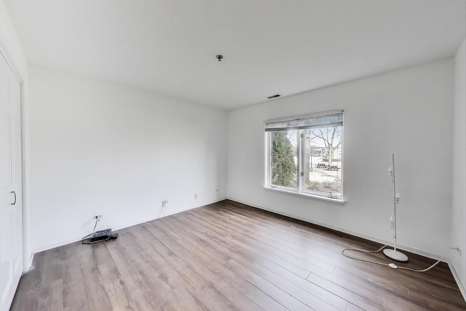 308 North Happ Road, Unit 106 Northfield, IL 60093 - Photo 27 of 35 Gallery Image 27