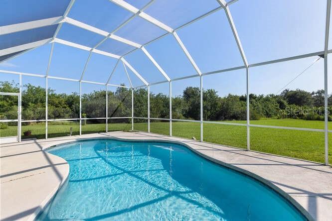 1905 Palm View Road Sarasota, FL 34240 - Photo 19 of 26 Gallery Image 19