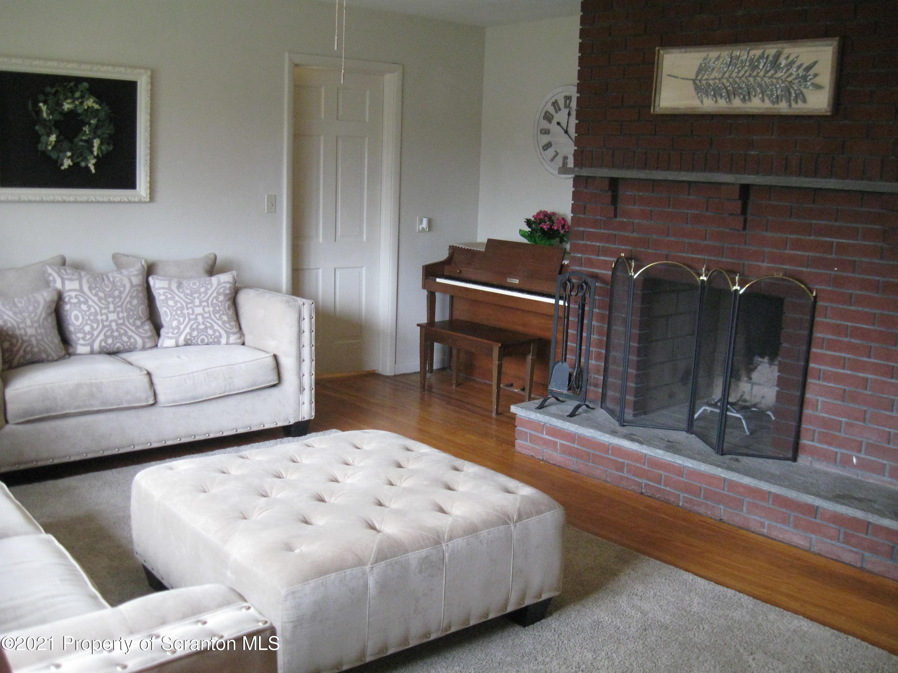 1147 Old Trail Road Clarks Summit, PA 18411 - Photo 6 of 24 Gallery Image 6