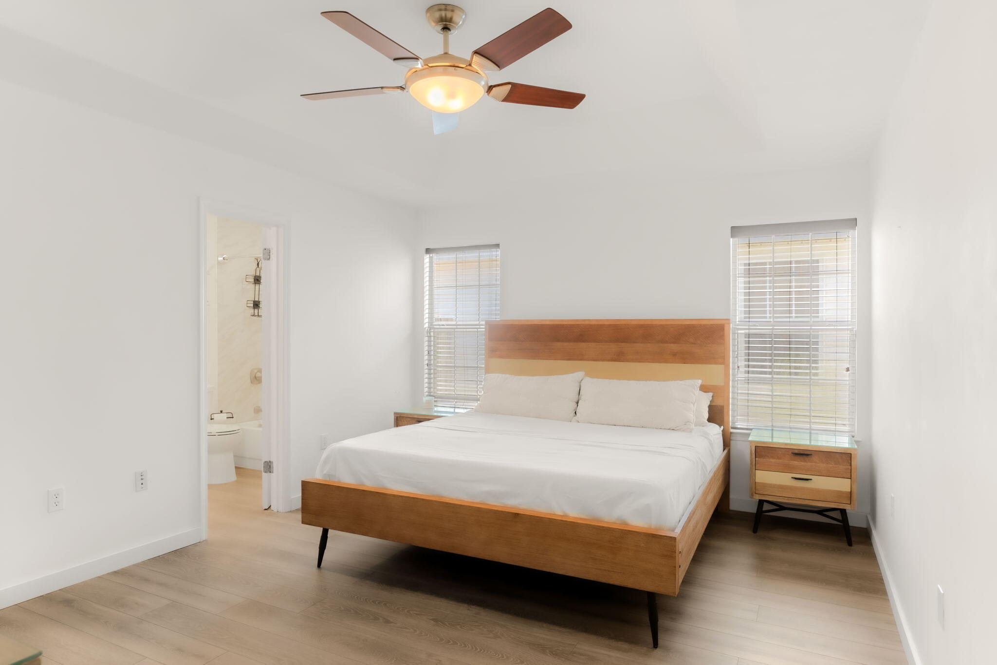 47 Pine Ridge Trace Destin, FL 32541 - Photo 10 of 30 Furnished Primary Bedroom