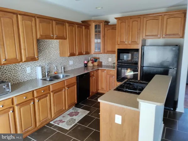 $2,800 | 1202 Ellis Avenue, Fredericksburg, VA 22401