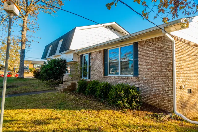 $359,900 | 2830 St Lawrence Road, Chattanooga, TN 37421