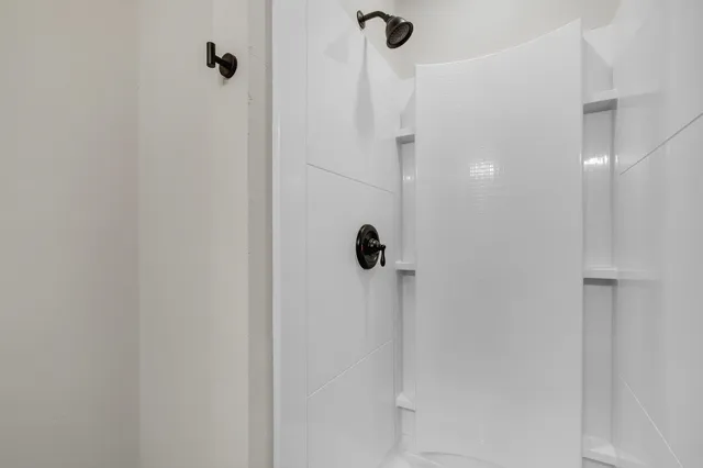 $1,800 | 1226 Hidden Place, Tallahassee, FL 32304