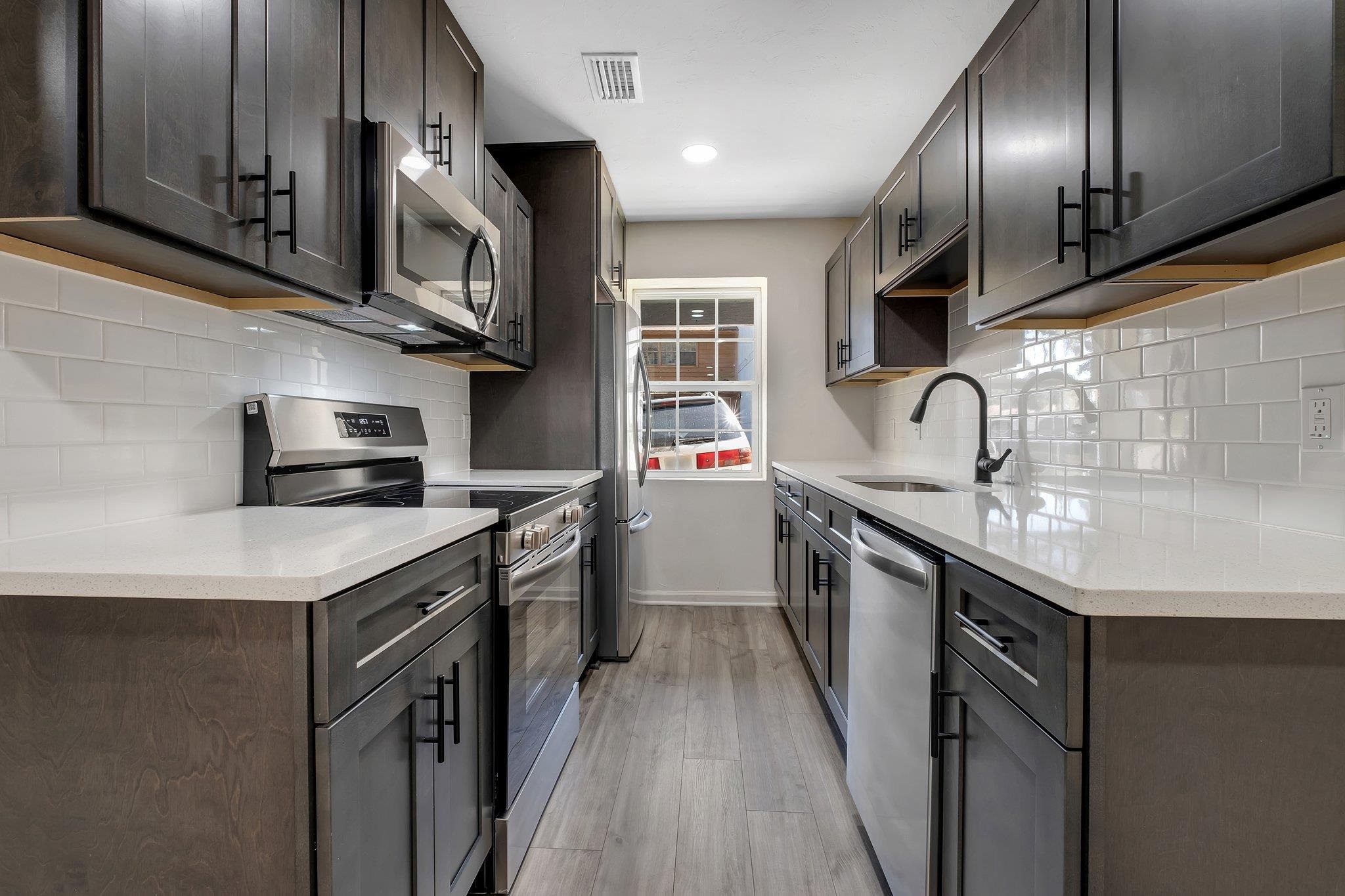 1226 Hidden Place Tallahassee, FL 32304 - Photo 12 of 15