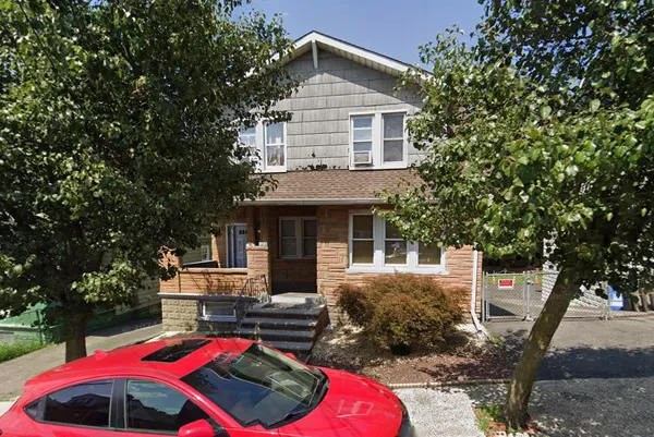$2,300 | 1218 73rd Street, North Bergen, NJ 07047