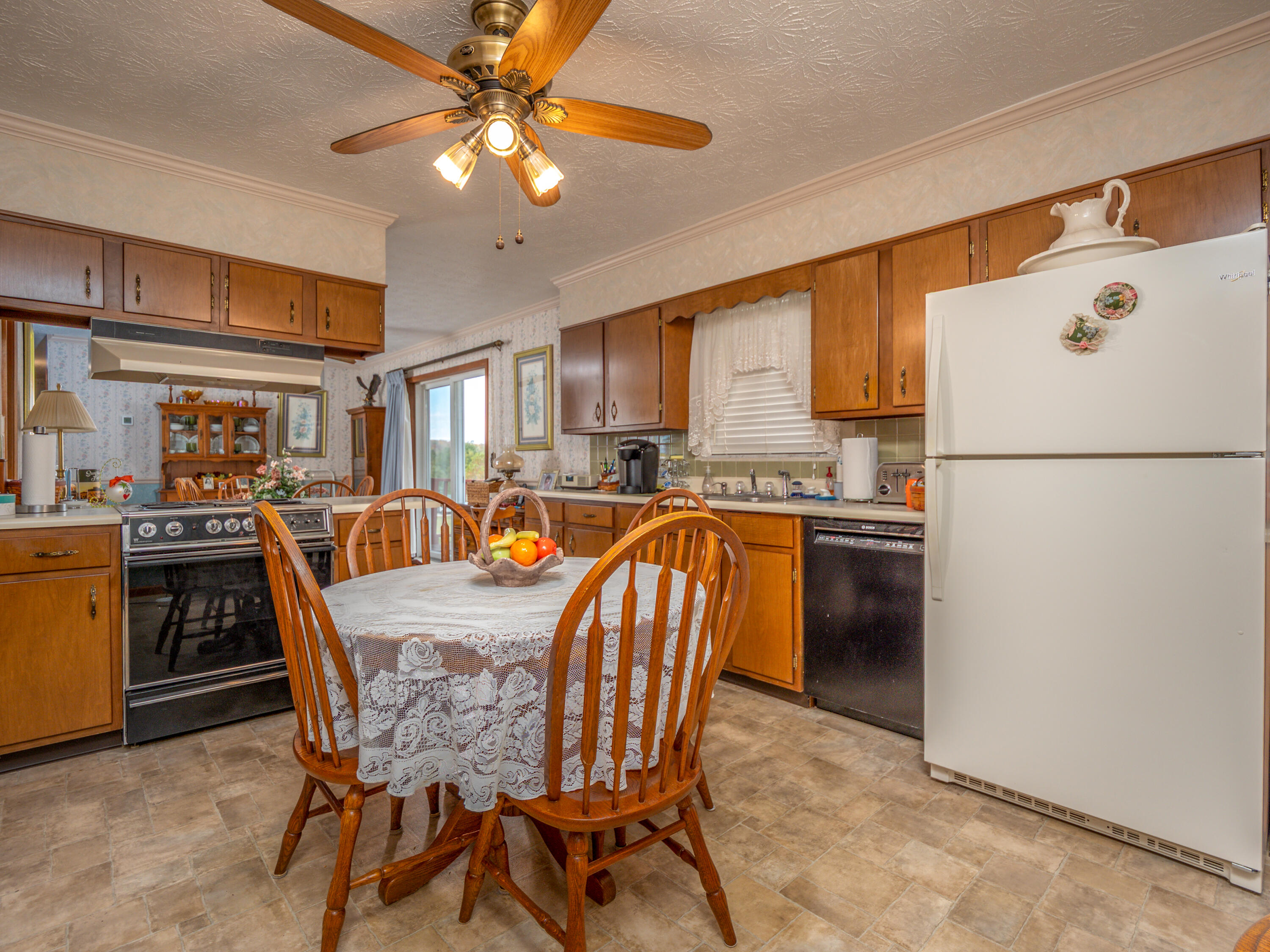 1310 Liberty Road West Liberty, KY 41472 - Photo 20 of 46 PTH23500-Edit
