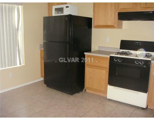 8959 Argus Reed Avenue Las Vegas, NV 89148 - Photo 5 of 15 Kitchen.