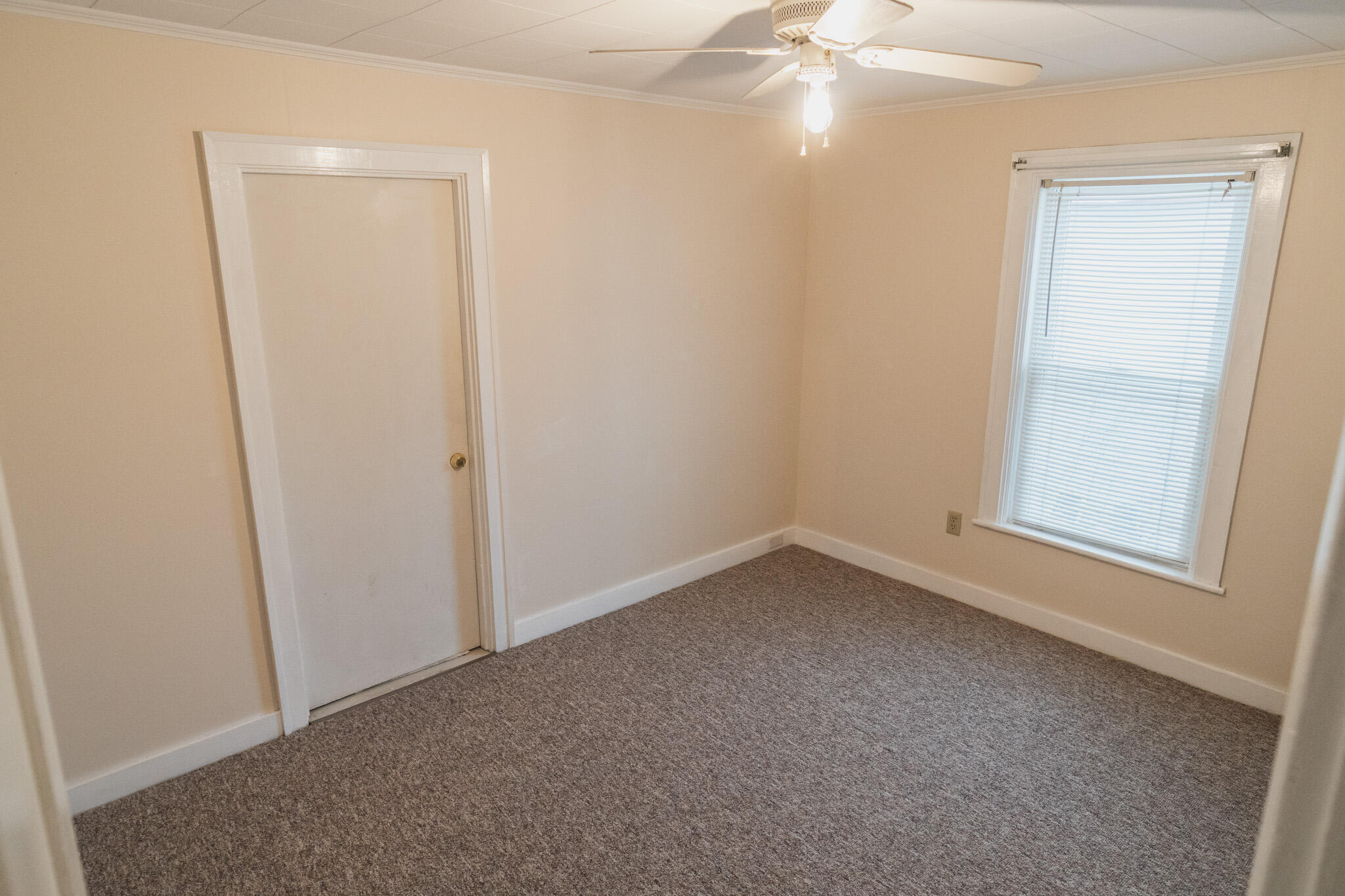 64 Division Street Bangor, ME 04401 - Photo 9 of 26 Apt 1 Upstairs Bedroom