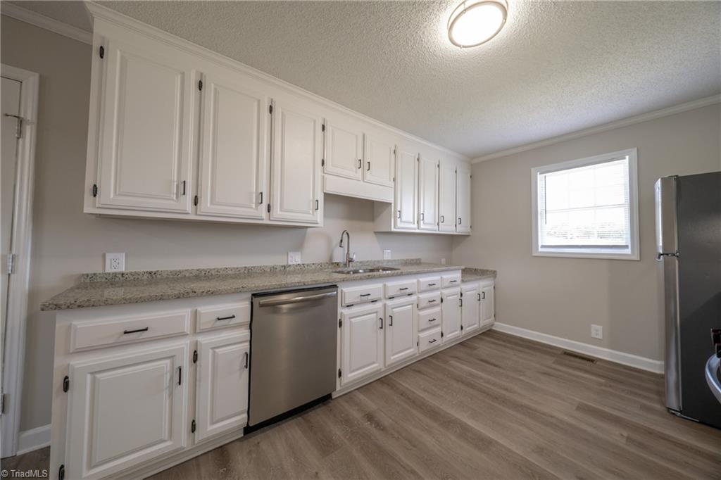 817 Holly Springs Road Mount Airy, NC 27030 - Photo 17 of 32