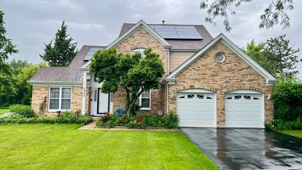 $494,900 | 2460 Otter Creek Lane, Elgin, IL 60124