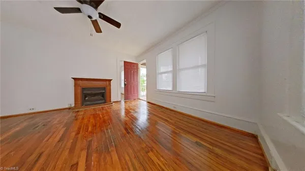 $1,200 | 927 East Dayton Avenue, High Point, NC 27262