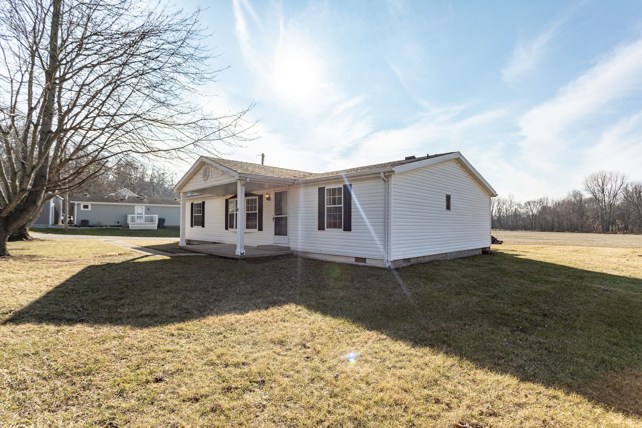 9387 South Mill Road Knightstown, IN 46148 - Photo 4 of 31