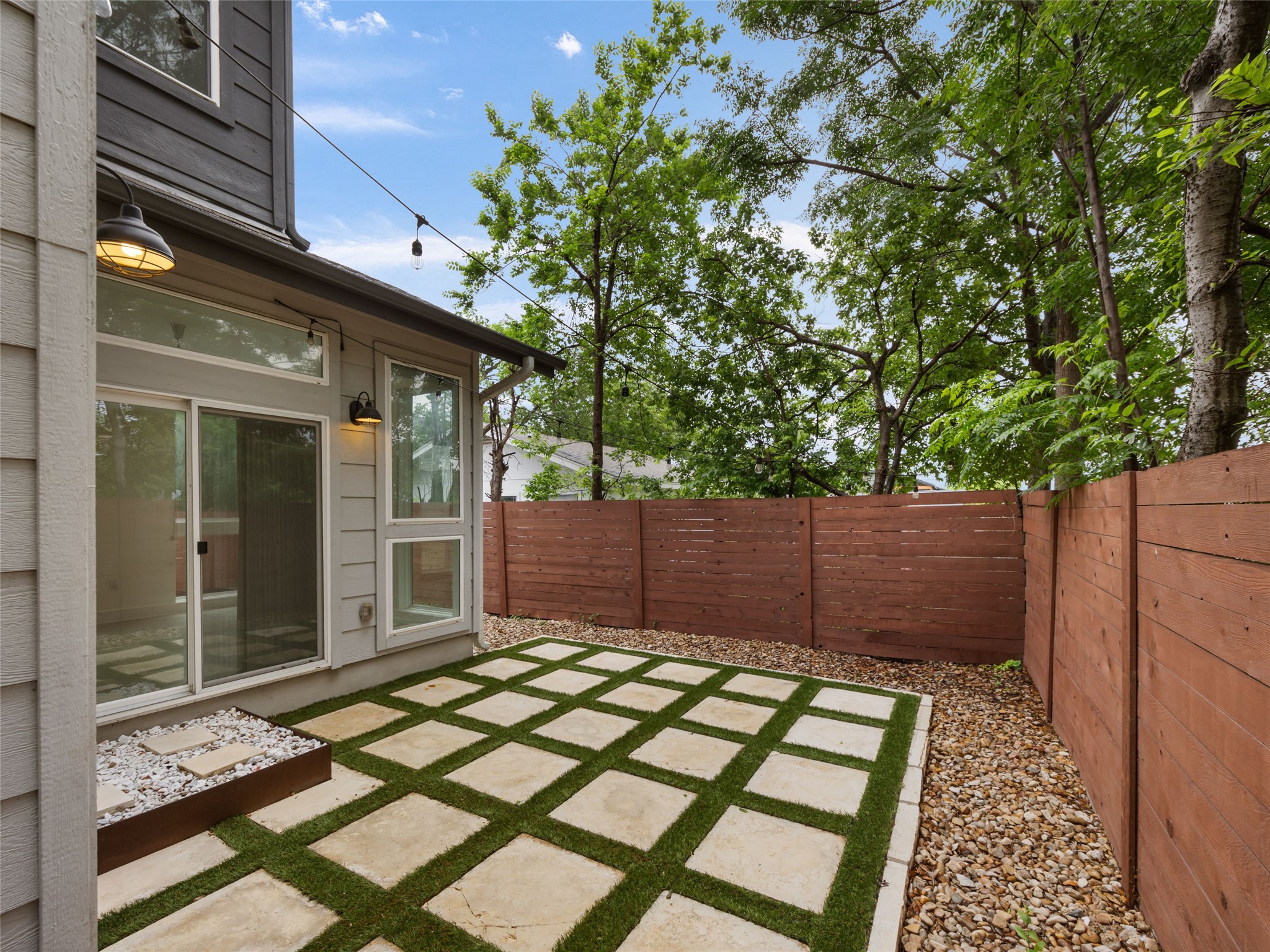 513 West Croslin Street, Unit B Austin, TX 78752 - Photo 35 of 40