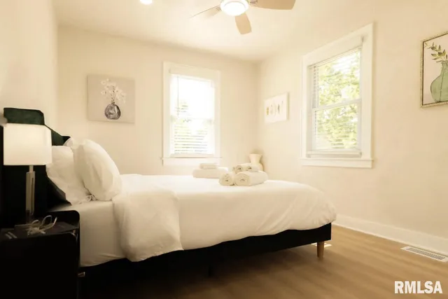 $300,000 | 408 North 3rd Street, Dunlap, IL 61525