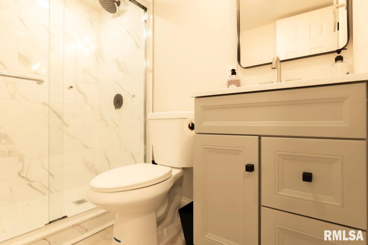 408 North 3rd Street Dunlap, IL 61525 - Photo 18 of 33