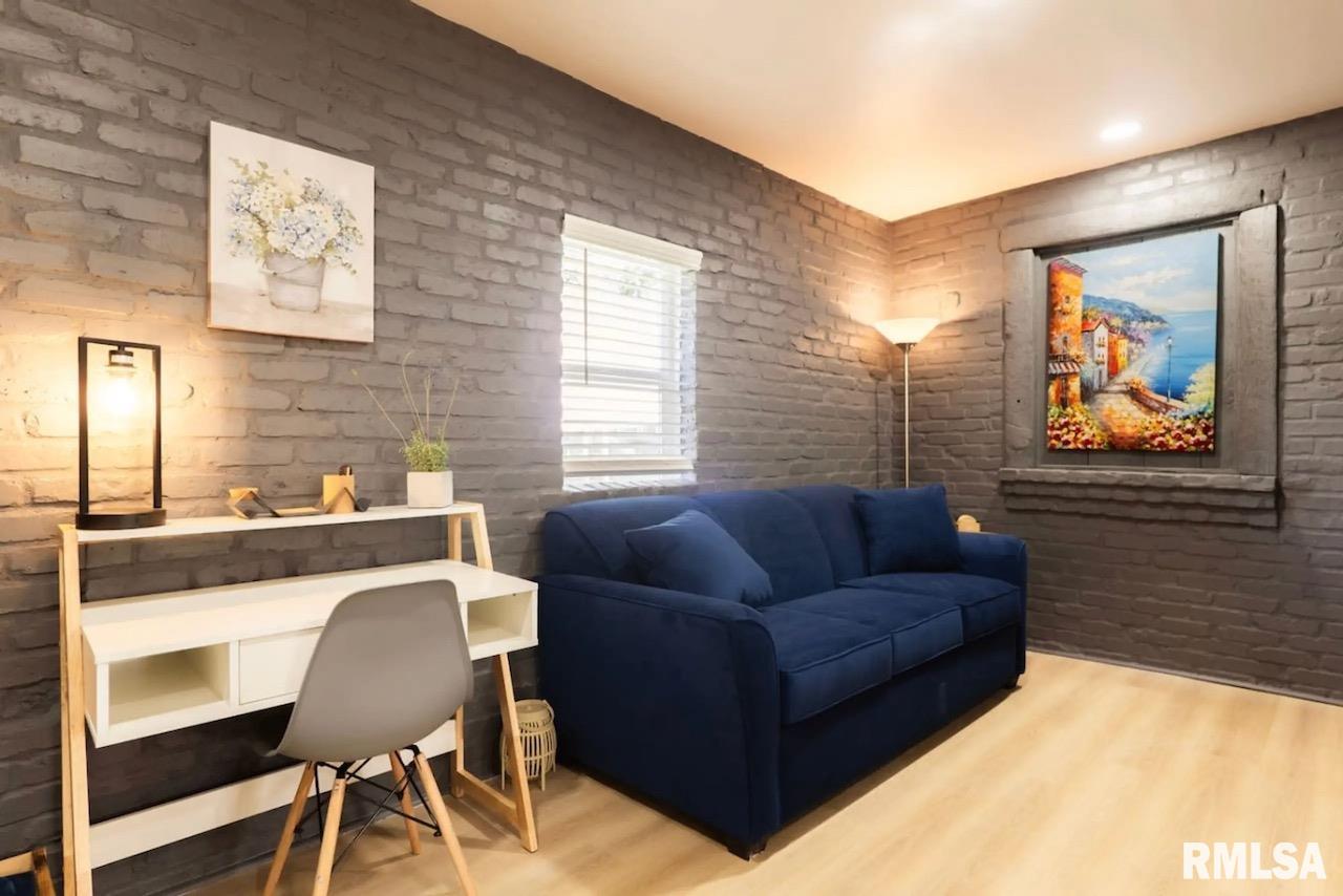 408 North 3rd Street Dunlap, IL 61525 - Photo 24 of 33