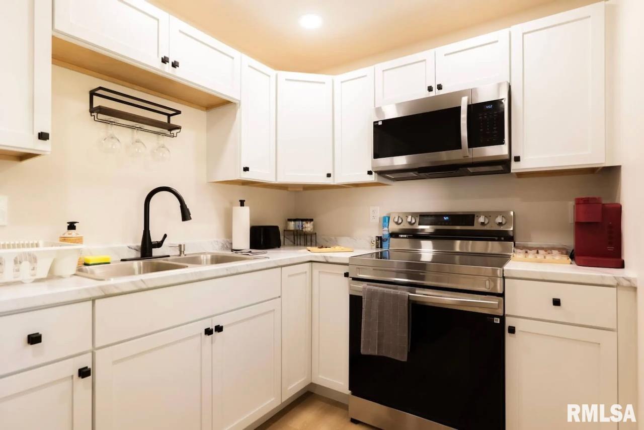 408 North 3rd Street Dunlap, IL 61525 - Photo 25 of 33