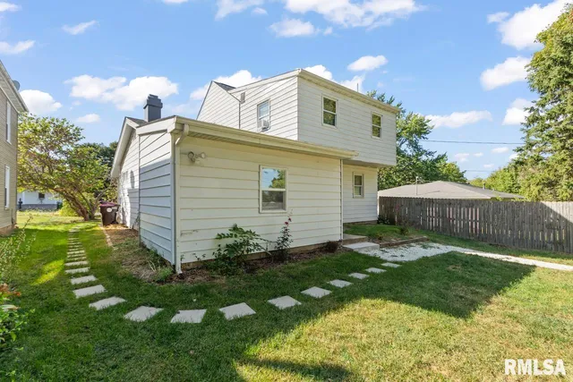 $300,000 | 408 North 3rd Street, Dunlap, IL 61525