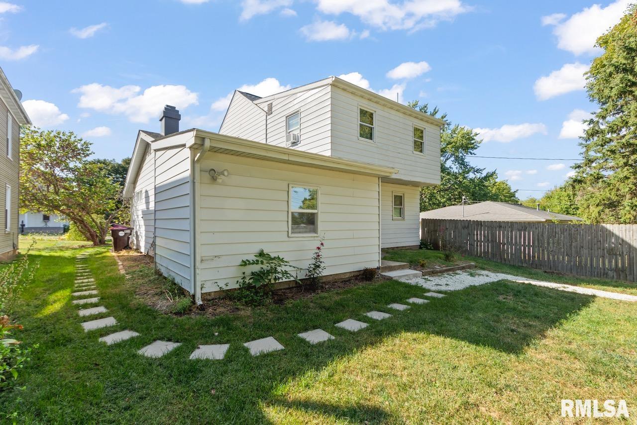 408 North 3rd Street Dunlap, IL 61525 - Photo 31 of 33