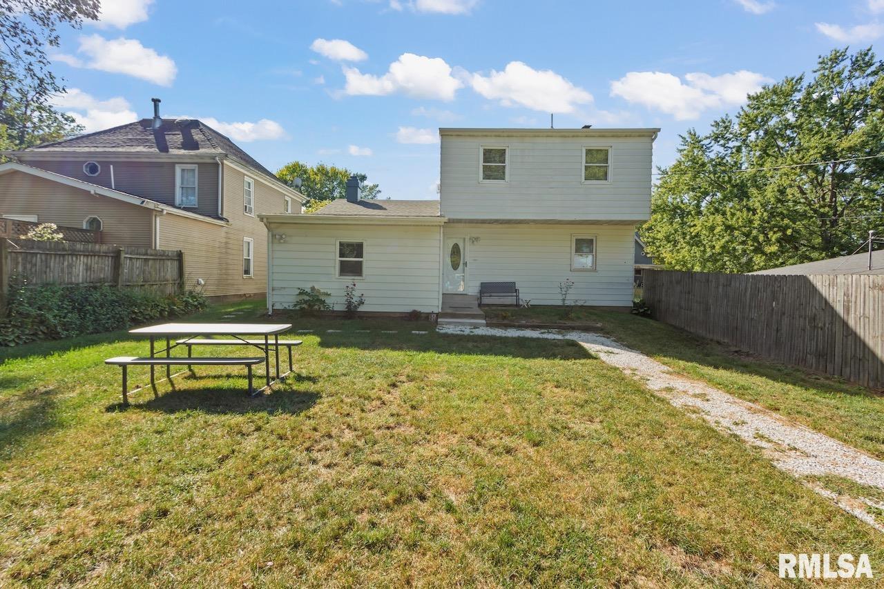 408 North 3rd Street Dunlap, IL 61525 - Photo 32 of 33