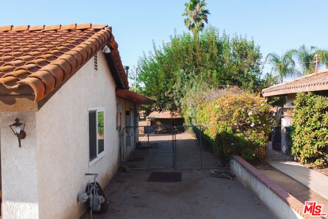 16065 Porter Avenue Riverside, CA 92504 - Photo 40 of 44