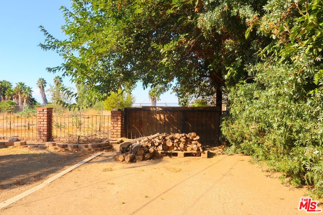 16065 Porter Avenue Riverside, CA 92504 - Photo 41 of 44