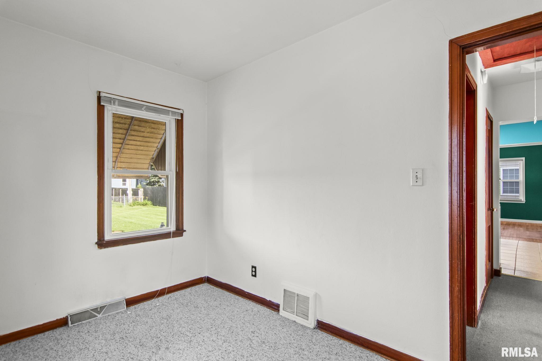 3219 Butler Street Springfield, IL 62703 - Photo 17 of 36